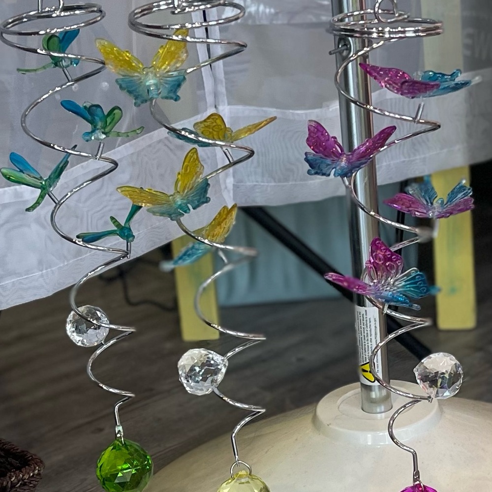 Yellow & Green Hummingbird Spiral Wind Spinner